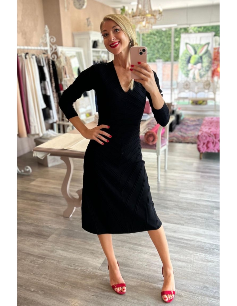 ABITO SVASATO NERO TWINSET