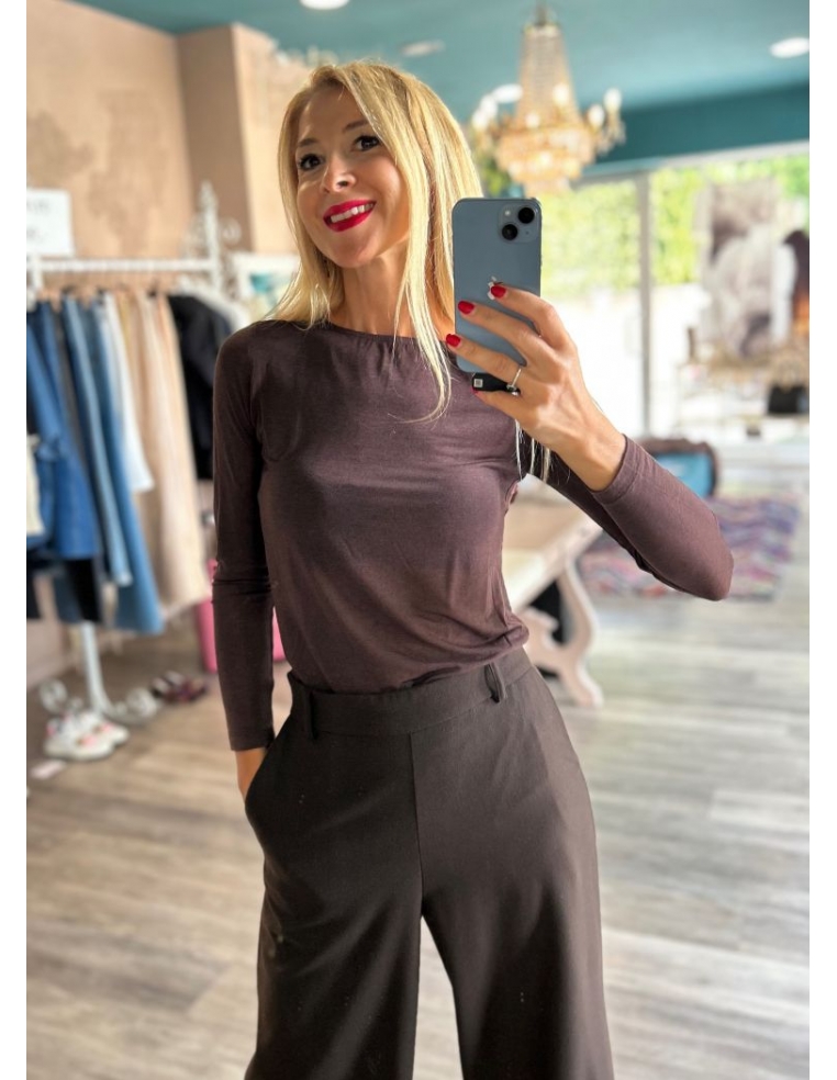 MAGLIA SLIM SCOLLO A... 2
