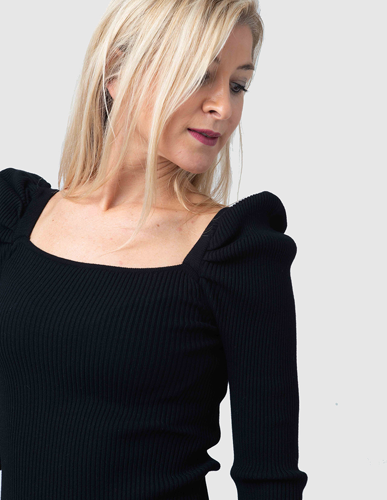 Top Nancy Aniye By
